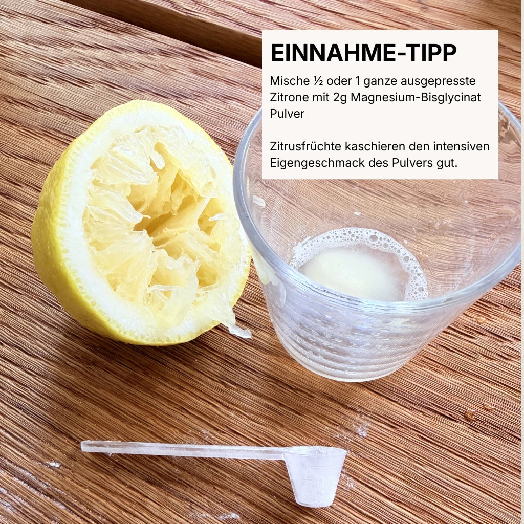 Magnesium Bisglycinat Pulver mit Zitronensaft mischen